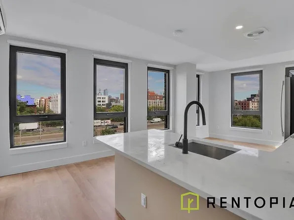 130 Hope Street image 1 of 18