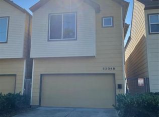 5204 Hershe St #B, Houston, TX 77020