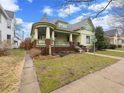 107 E Peoria St, Paola, KS, 66071