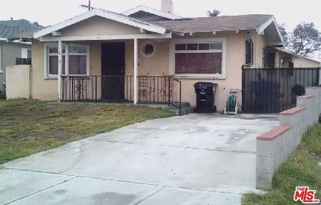 1st image of 1815 W 82nd St