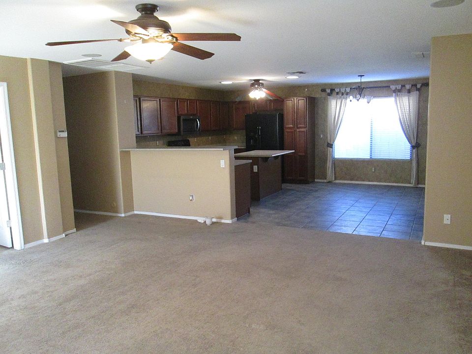 1st image of 33083 N Hidden Canyon Dr