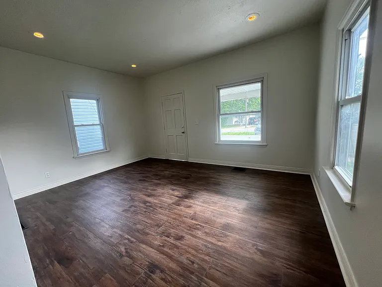 508 Inverness Ave — Photo 14