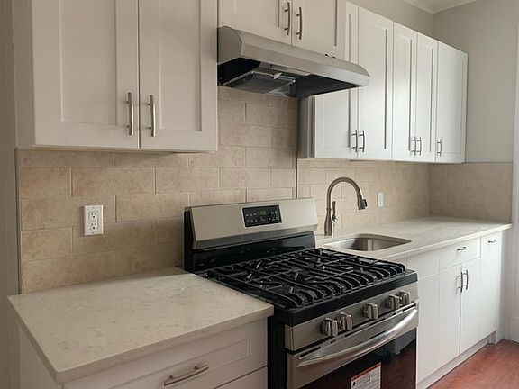 5th image of 109 Etna St