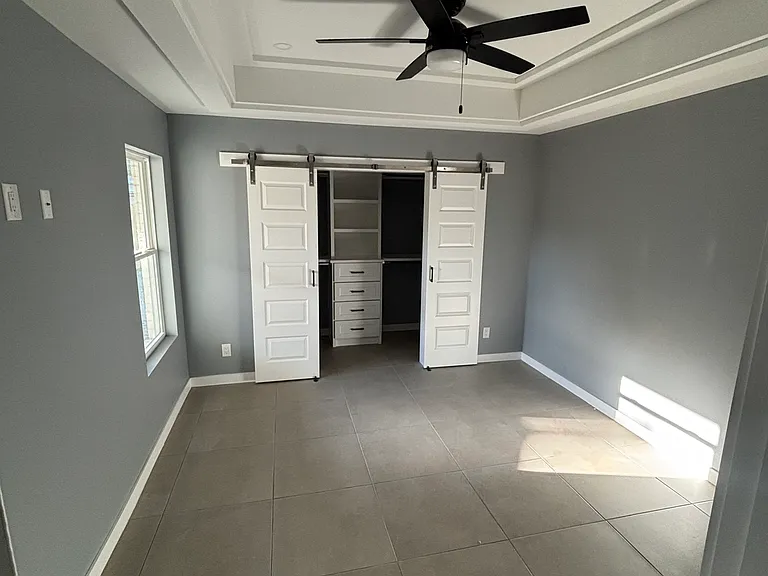 313 E Polk St #313 — Photo 10