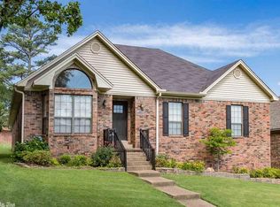 1328 Gleneagles Ln, Little Rock, AR 72211