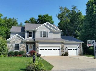 6876 Sheffield Dr, Fairview, PA 16415