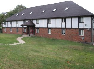 102 Greenwood Dr APT B, Canonsburg, PA 15317