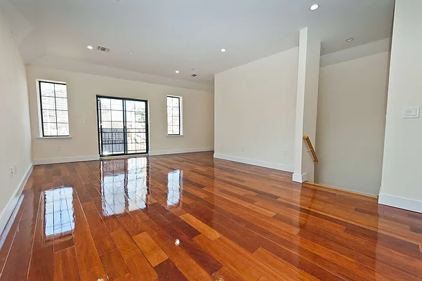 Rented by Compass | media 3