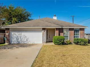 100 Wilderness Trl, Elgin, TX 78621