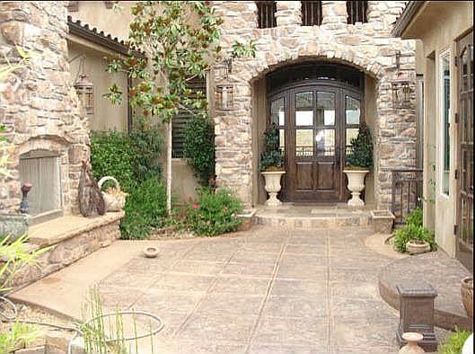 Courtyard, Fireplace, Entry