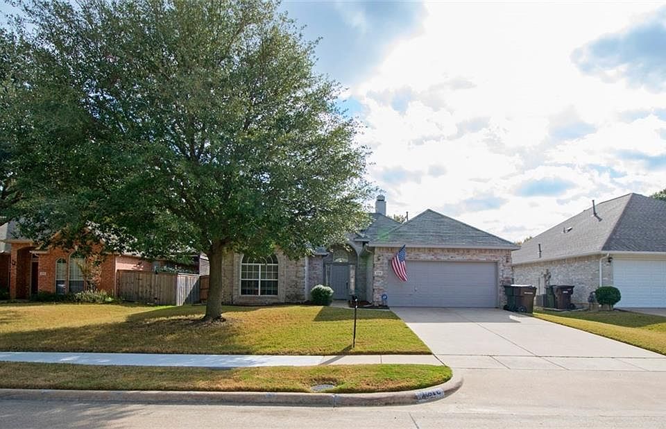 1st image of 2216 Kittyhawk Dr