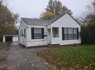 2553 Greenvale Rd, Cleveland, OH 44121