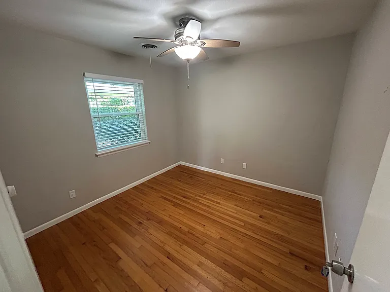 1107 Eric Ave — Photo 16
