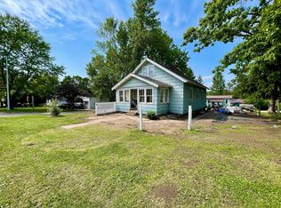 306 E Race Ave, Elmwood, WI 54740