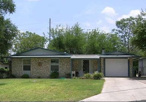 1st image of 8430 HIDDEN MEADOWS DR