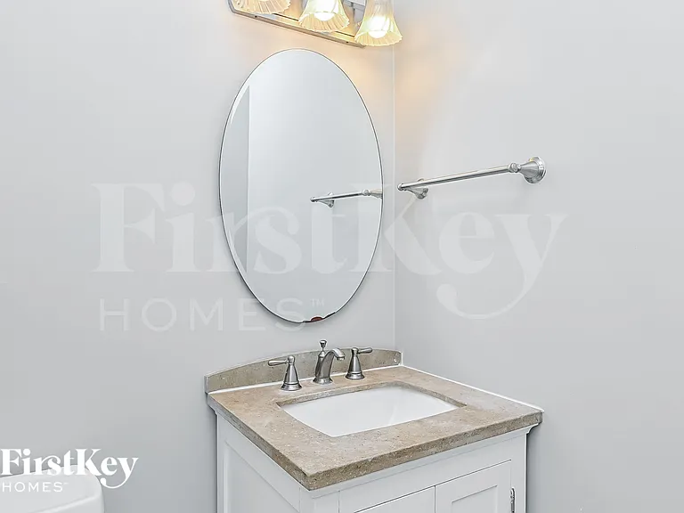 2707 Wood River Dr — Photo 14