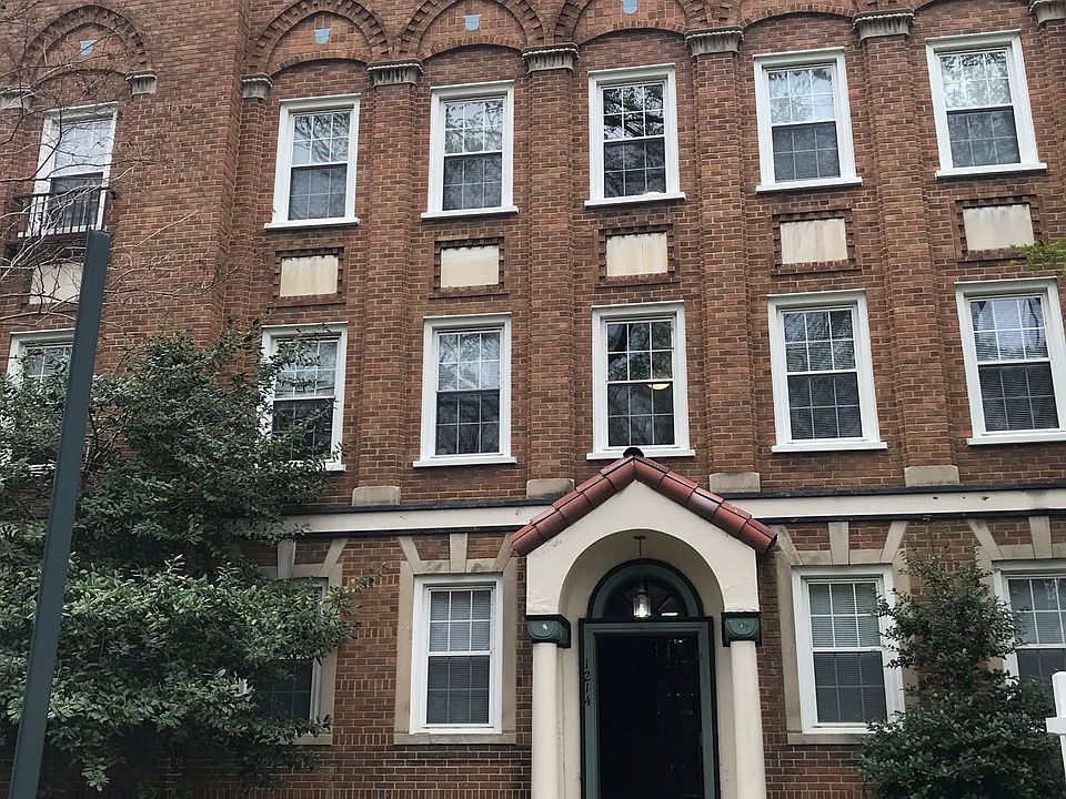 1st image of 1214 W Franklin St APT 17