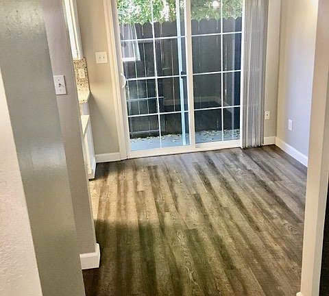 4th image of 1714 T St #6
