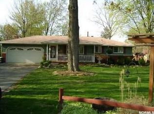 36090 Westwood Dr, North Ridgeville, OH 44039
