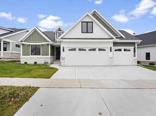 1151 Reese Trl, Waunakee, WI 53597