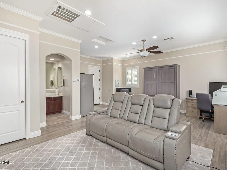 885 W Palo Brea Dr — Photo 46