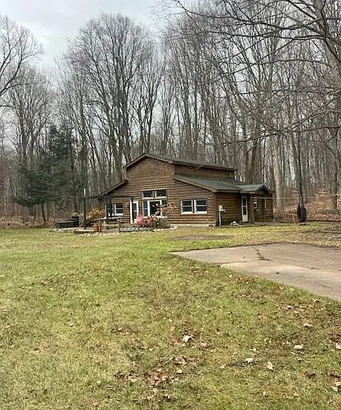 1851 Catob Rd — Photo 11