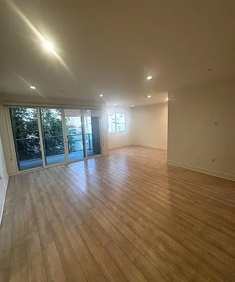 1157 S Bundy Dr #208 — Photo 8