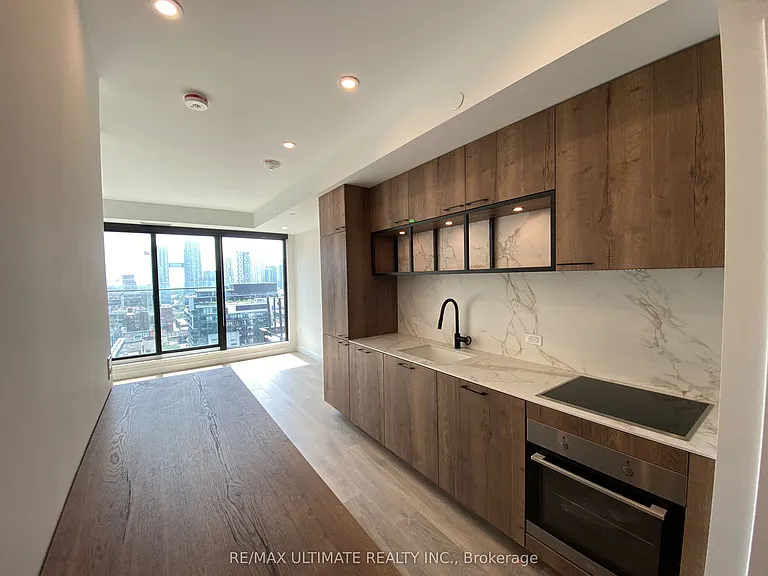 505 Richmond St W #1220 — Photo 4