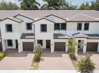 191 SW 185th Way, Hollywood, FL 33029