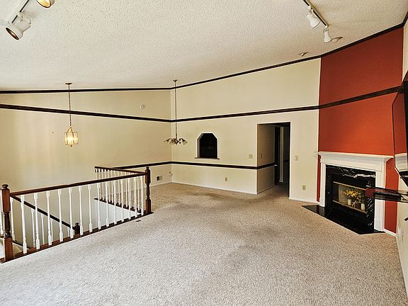 4th image of 1990 Mattis St #1990