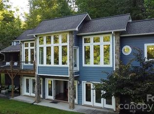 1130 Lost River Trl, Hayesville, NC 28904
