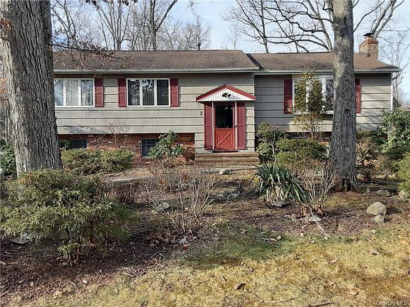 2nd image of 2 Marjorie Dr