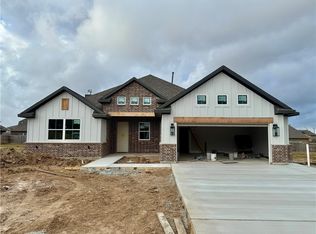 3633 Slocum Hill Dr, College Station, TX 77845