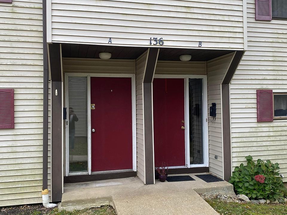 1st image of 123 Orchard Dr #136A