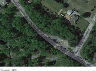 Forest Inn Rd, Palmerton, PA 18071