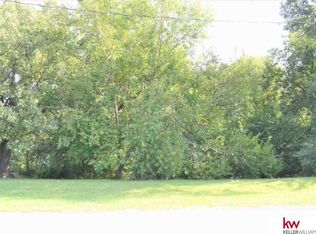 8707 Emerson Rd, Plattsmouth, NE 68048