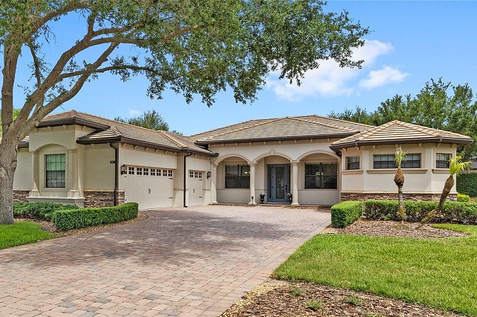 1st image of 32637 View Haven Ln