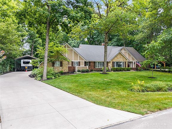 2nd image of 2845 Broken Woods Dr
