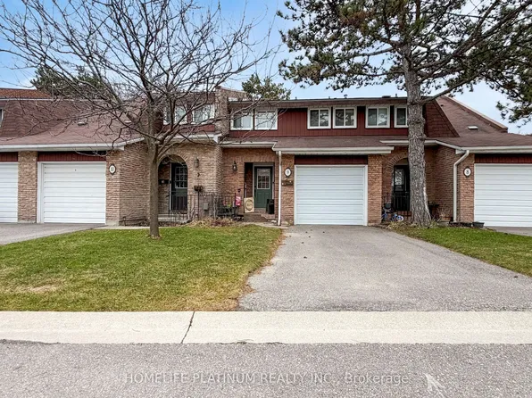 3350 Hornbeam Cres #9, Mississauga, ON L5L 3Z7