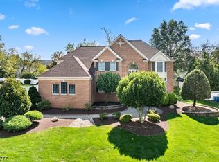 36 Matrick Ct, Hillsborough Twp., NJ 08844