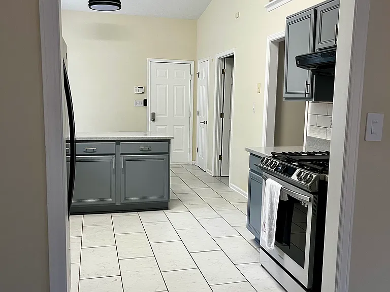 2925 Dogwood Creek Pkwy — Photo 16