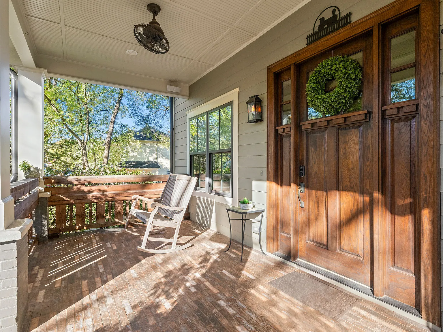 4 bed, 3.5 bath, 2640 sqft, $4,600 — Photo 3