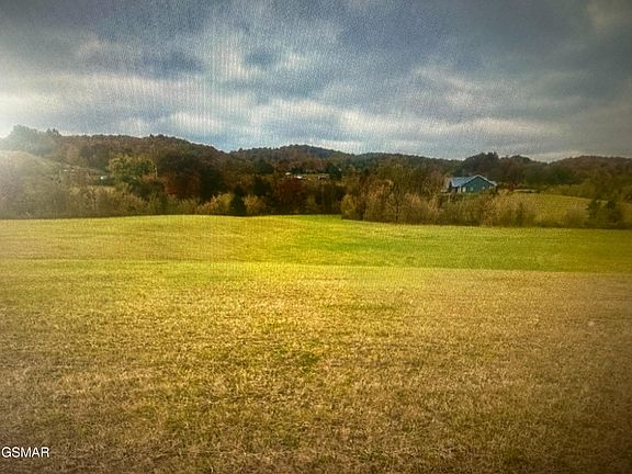 4th image of 252 Toppy Russell Ln