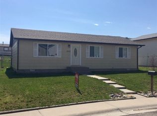 1517 Fremont St, Thermopolis, WY 82443