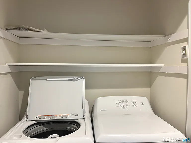 451 Heritage Vlg #D — Photo 5