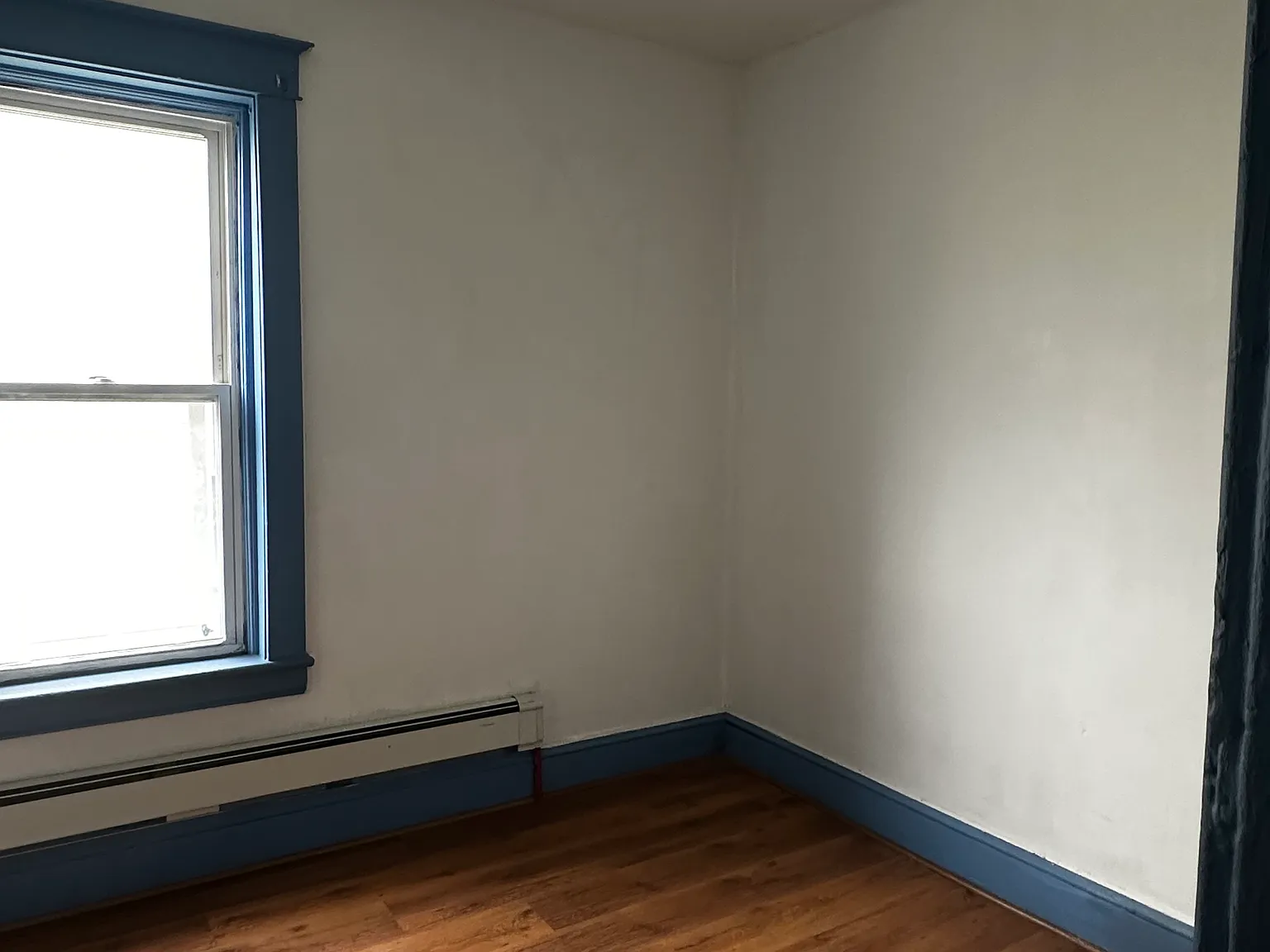 3 bed, 1100 sqft, $1,500 — Photo 2