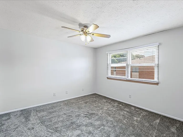 9 Willedrob Rd — Photo 5