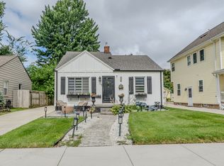 1328 McLean Ave, Royal Oak, MI 48067