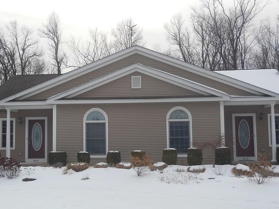 1st image of 4015 Pond View Dr