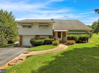 505 Kutz Ct, Reading, PA 19609